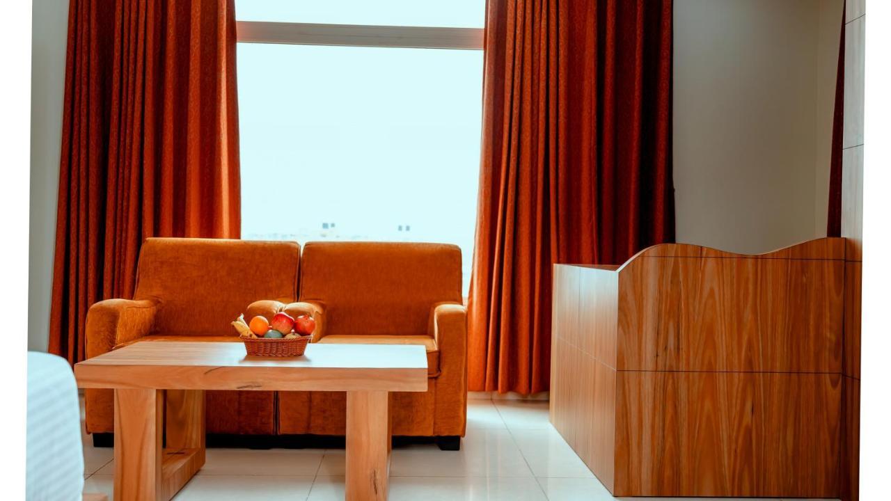Hotel Dc Star Tarapith Εξωτερικό φωτογραφία