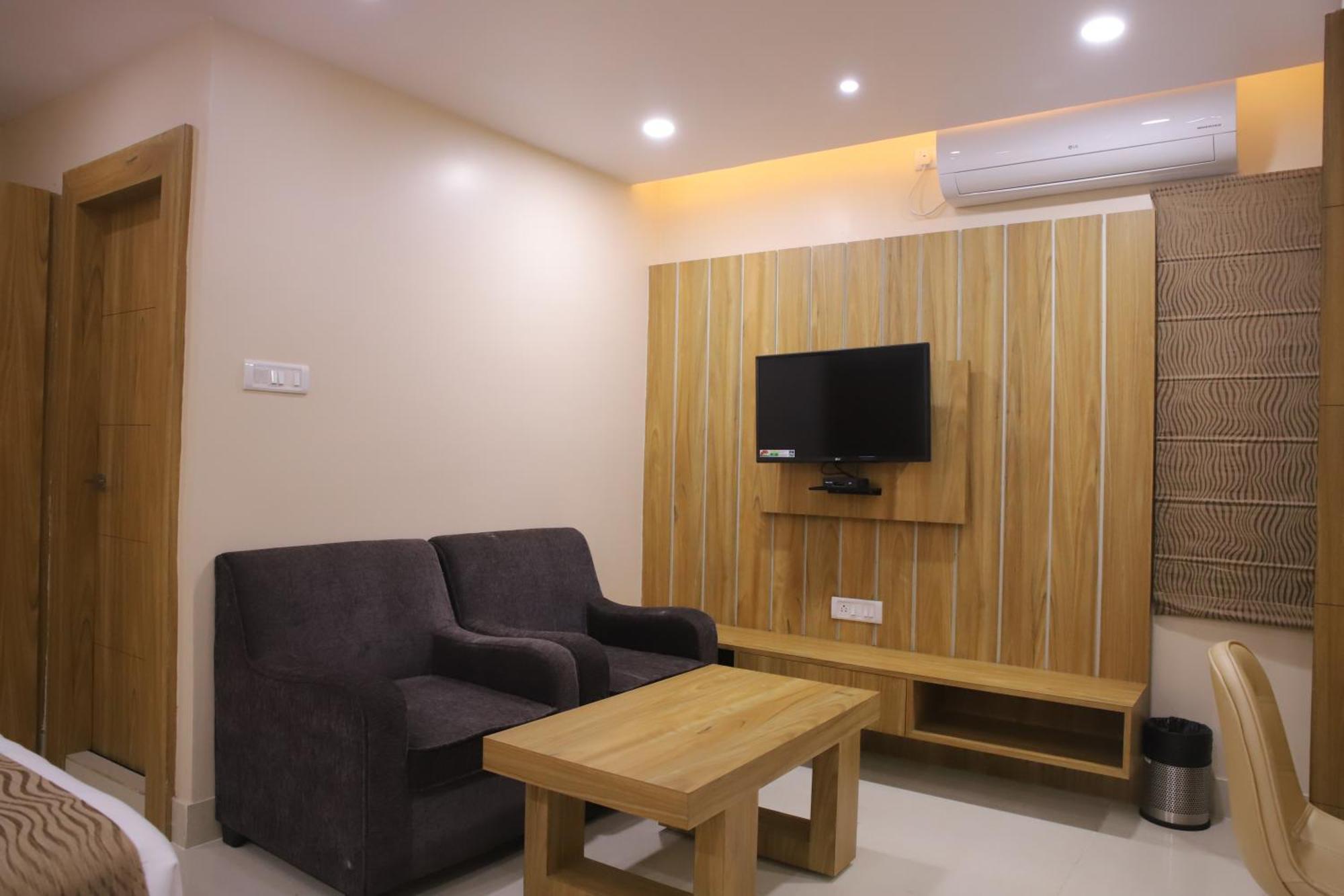 Hotel Dc Star Tarapith Εξωτερικό φωτογραφία